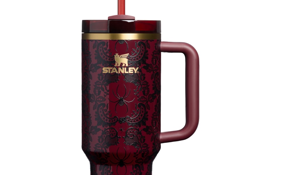 Stanley Halloween Quencher H2.0 40 oz Black Magic 2026