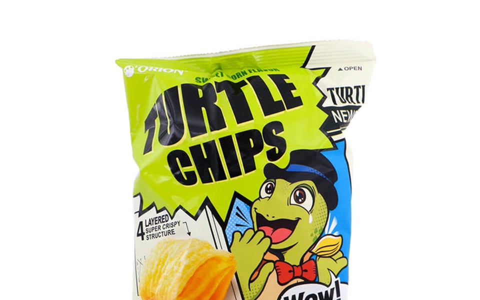 Orion Turtle Chips Corn Soup Flavor (오리온 꼬북칩 콘스프맛)