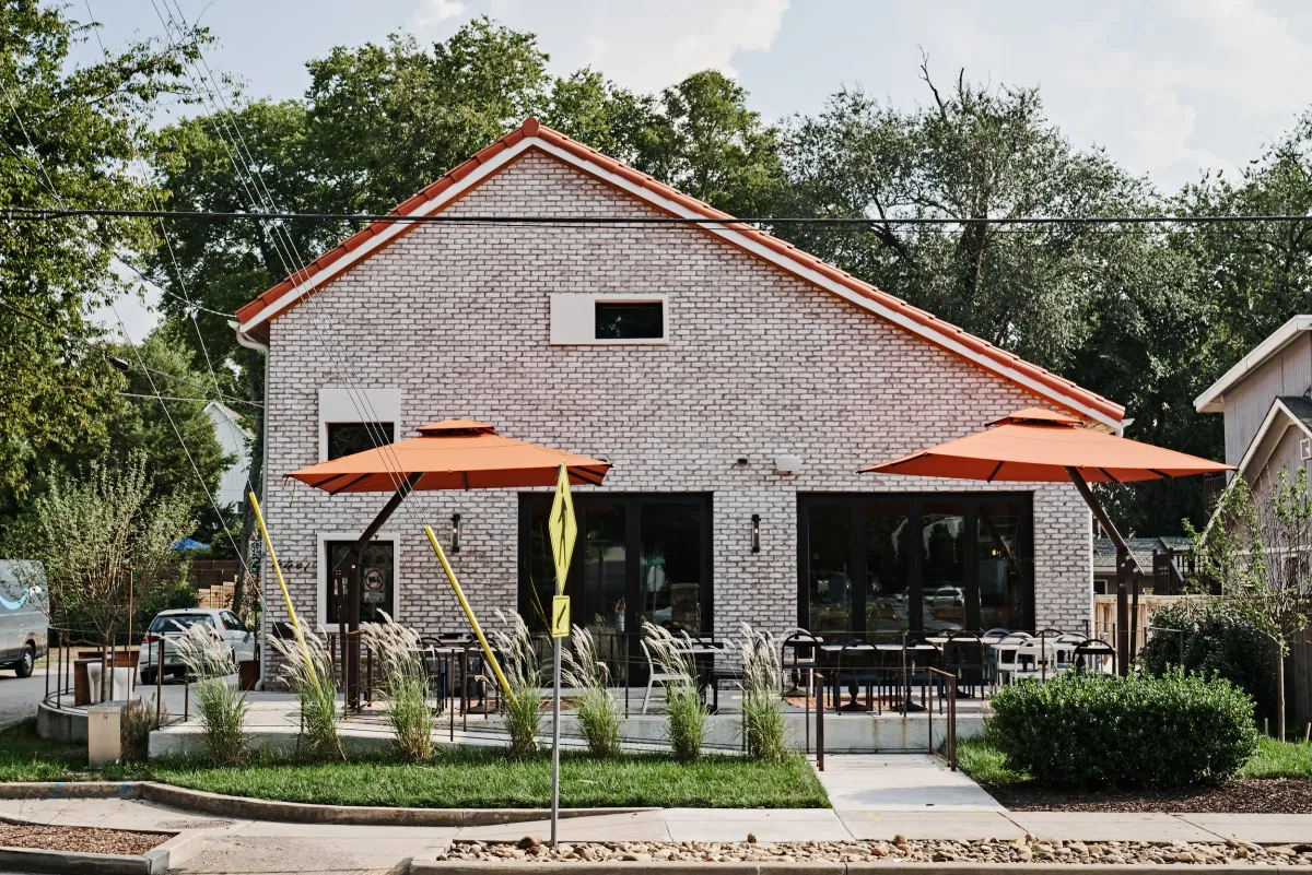 Exterior and patio of Lola in Sylvan Park